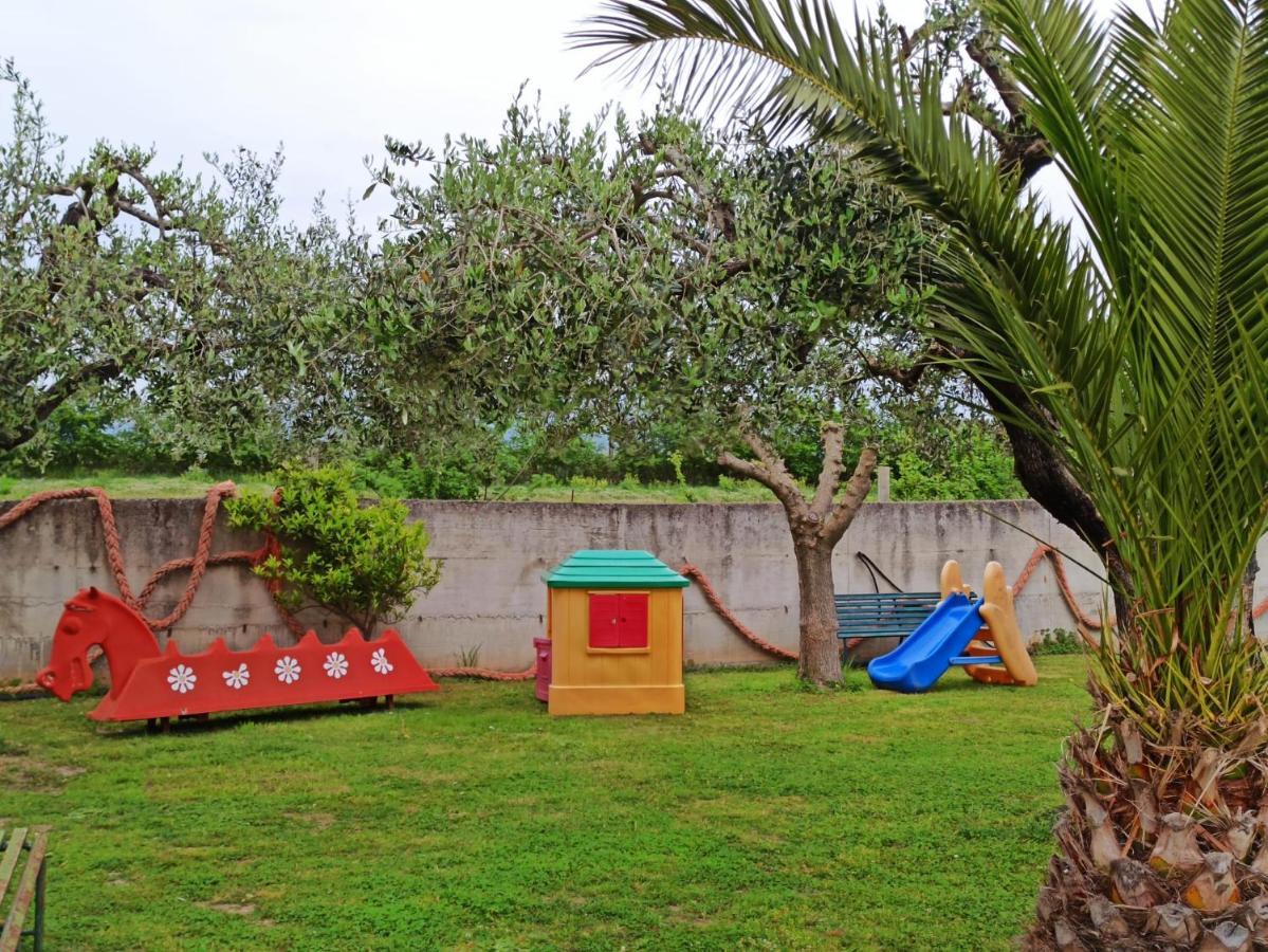チェッロレ Agriturismo Borgo Baldassarreヴィラ エクステリア 写真